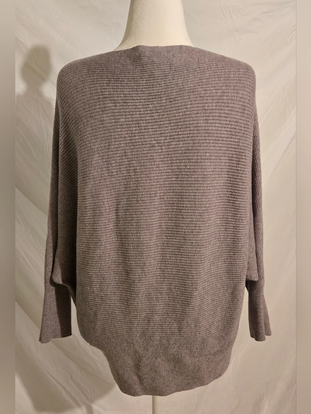 Ribbed Boatneck Sweater With Bat Wing Sleeves - Heather Gray